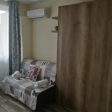 Apartment Hanga *